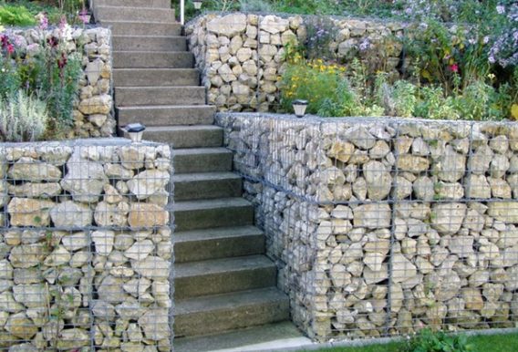 rounded stone retaining wall