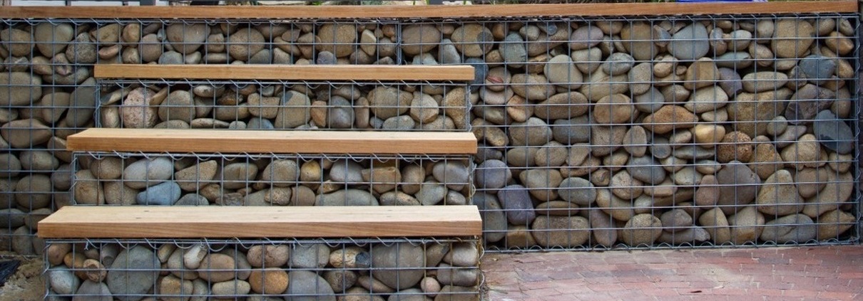 gabion step with lumber top