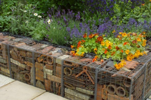 gabion filled with recycled terracotta
